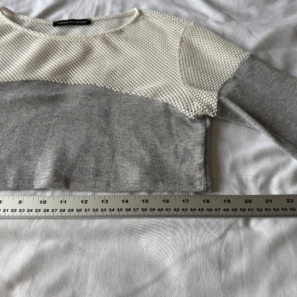 Naked Wardrobe Women's Long Sleeve Crop Top Gray/Cream Medium Workout Mesh - Picture 10 of 11